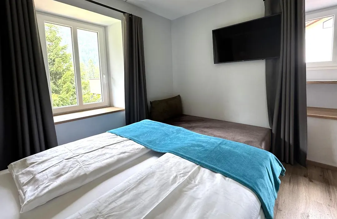 Glacier Rock Guesthouse Ex Pension Dangl-1